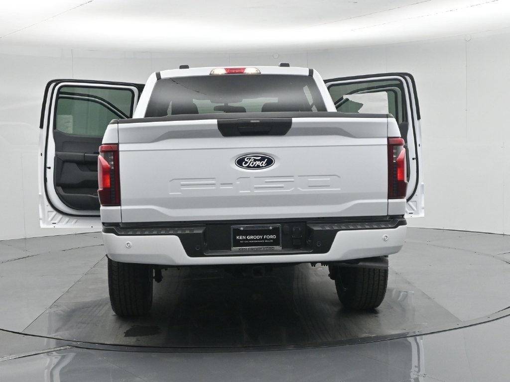 New 2026 Oxford White Ford STX image 31