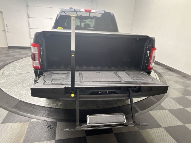 Used 2023 Antimatter Blue Metallic Ford King Ranch image 39