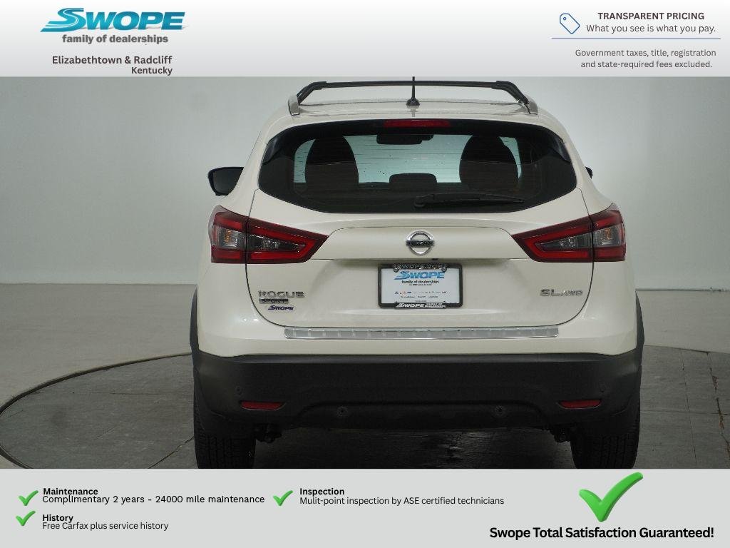 Used 2022 Pearl White Tricoat Nissan SL image 5
