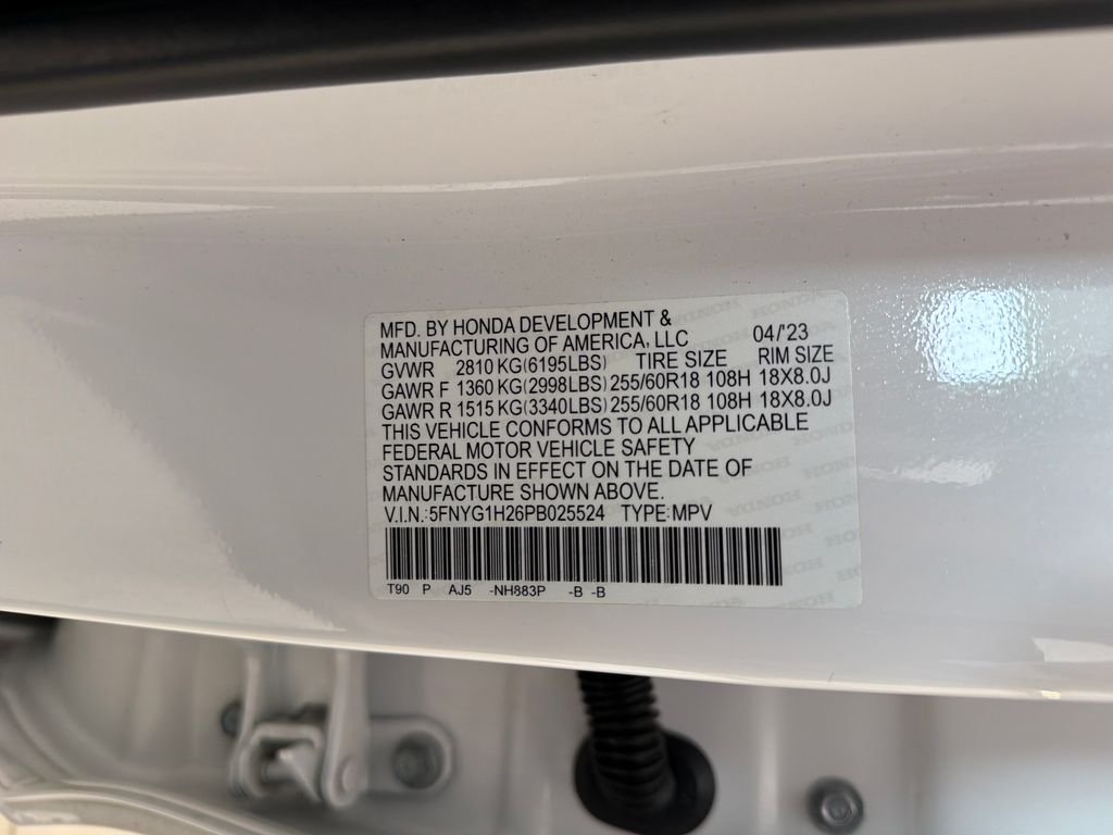 Used 2023  Honda LX image 11