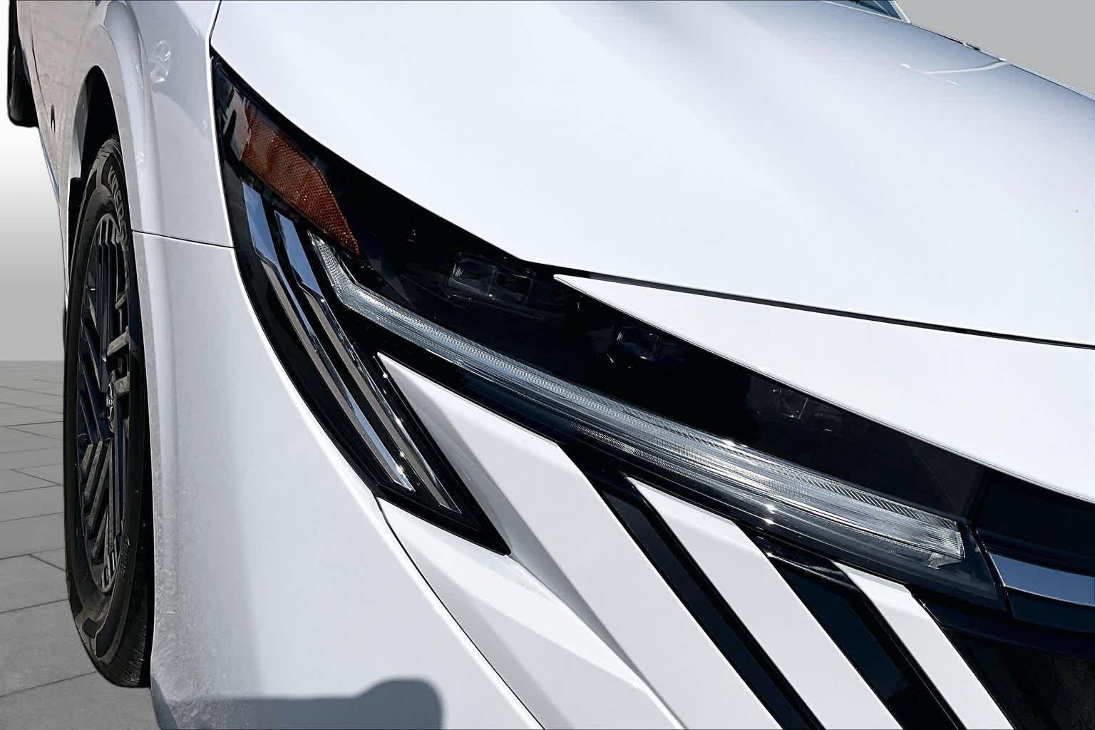 2026 Nissan Sentra SV - Photo 13