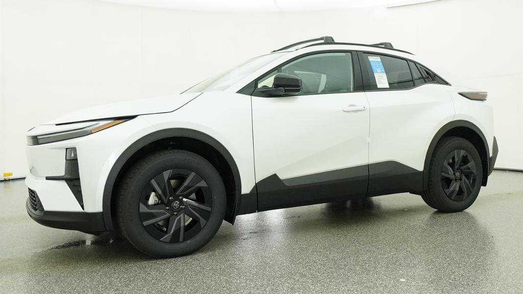 New 2026 Wind Chill Pearl Toyota SE image 32
