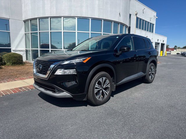 Used 2021 Black Nissan SV image 2