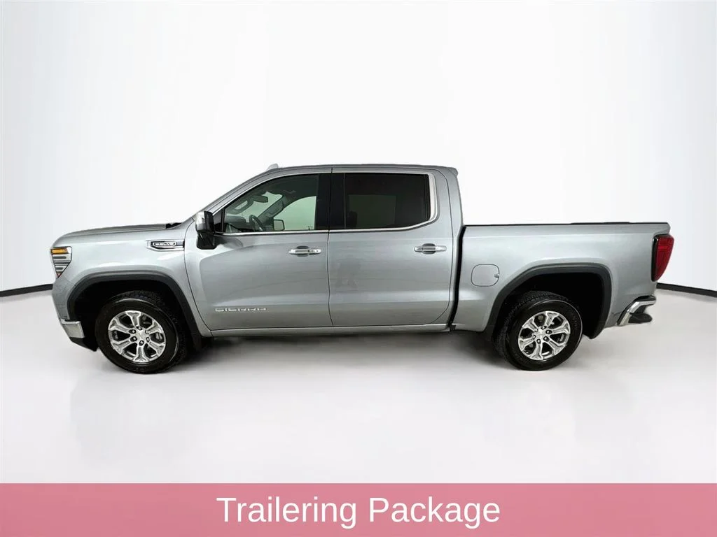 Used 2025 Silver GMC SLT image 4