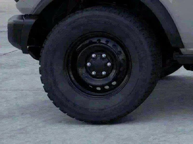 New 2026 Avalanche Gray Ford Big Bend image 52