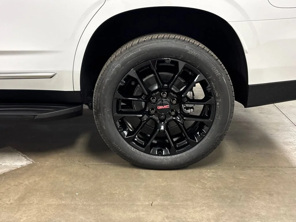 2026 GMC Yukon Elevation - Photo 11