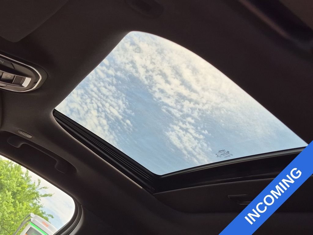 Used 2023 Black Jeep Altitude image 20
