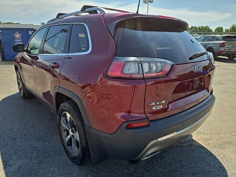 Used 2019 Red Jeep Limited image 5