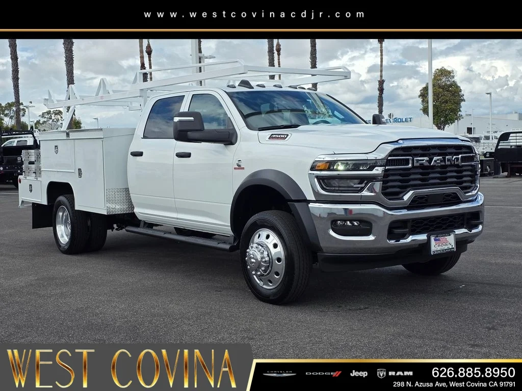 New 2026 Bright White Clear-Coat Exterior Paint RAM Tradesman image 3