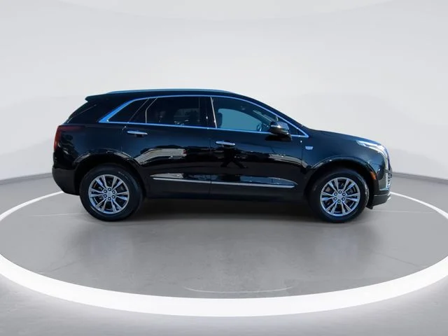 Used 2023 Black Cadillac Premium Luxury image 9
