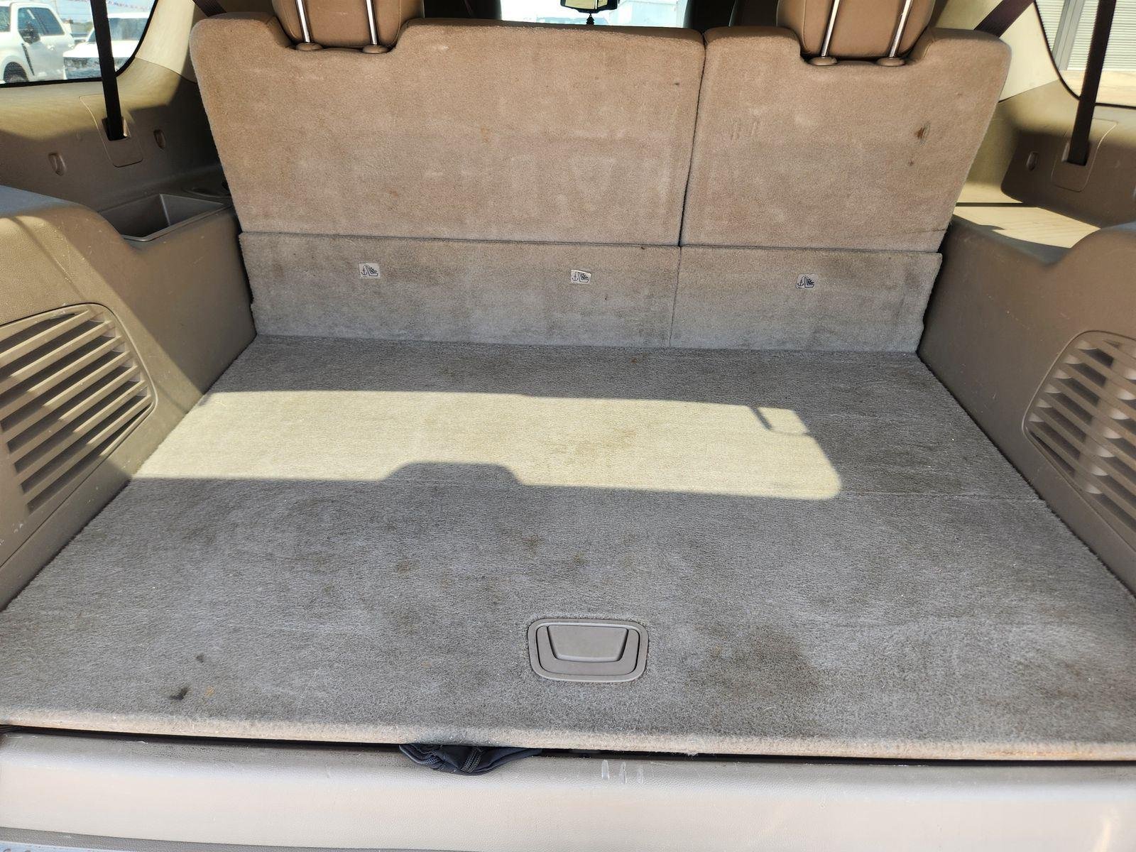 Used 2018 Onyx Black GMC SLT image 33