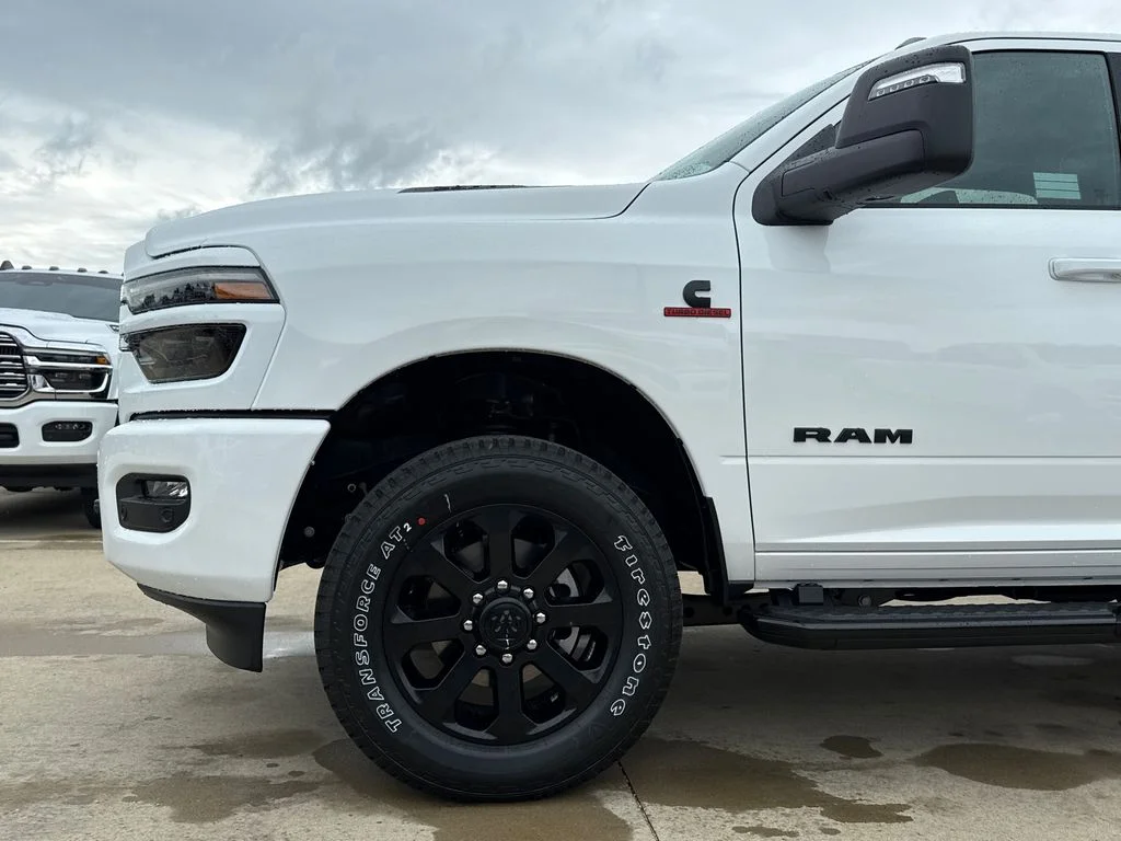 New 2026 Bright White Clear-Coat Exterior Paint RAM Laramie image 5