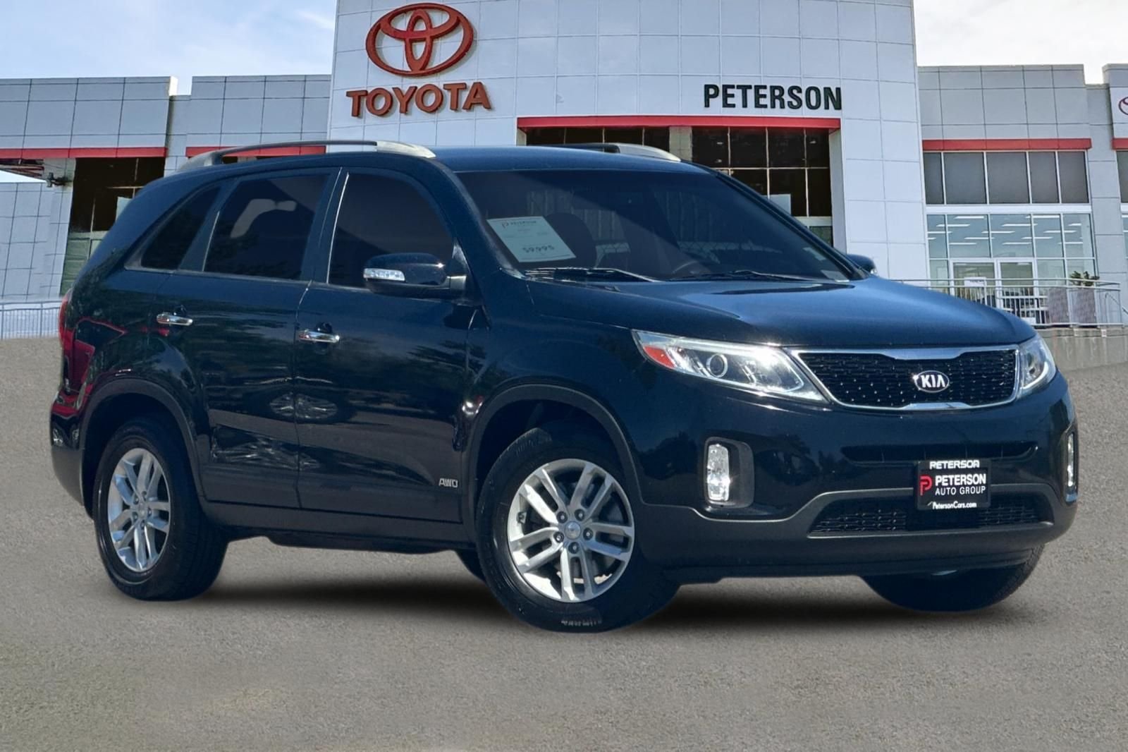 Used 2015 Kia Sorento LX with VIN 5XYKTDA78FG600674 for sale in Boise, ID