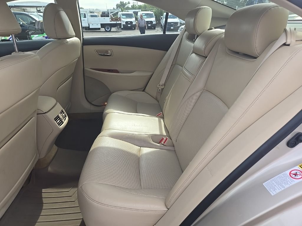 Used 2012 Beige Lexus 350 image 24