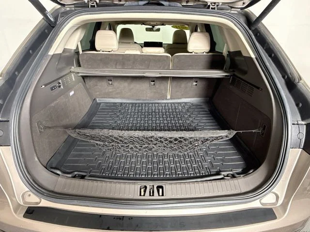 Used 2021 Mocha Lincoln Reserve image 27