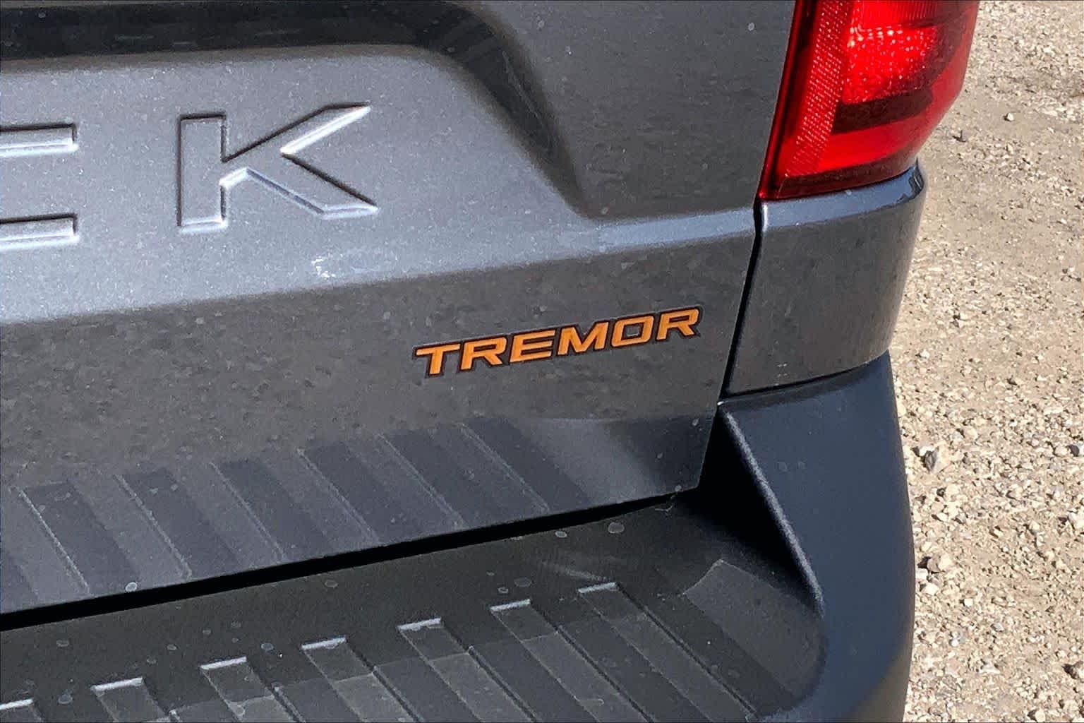 New 2026 Carbonized Gray Metallic Ford Tremor® image 14