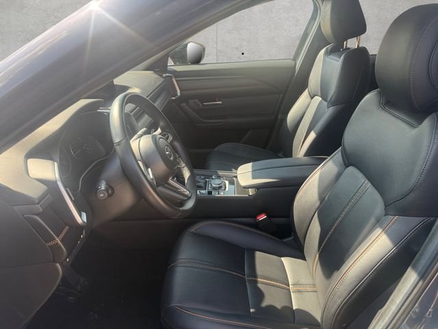 Used 2025 Polymetal Gray Metallic Mazda Premium image 20