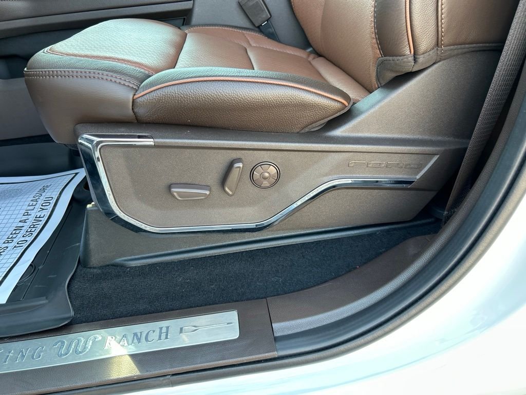 New 2026 Star White Metallic Tri-Coat Ford King Ranch image 16