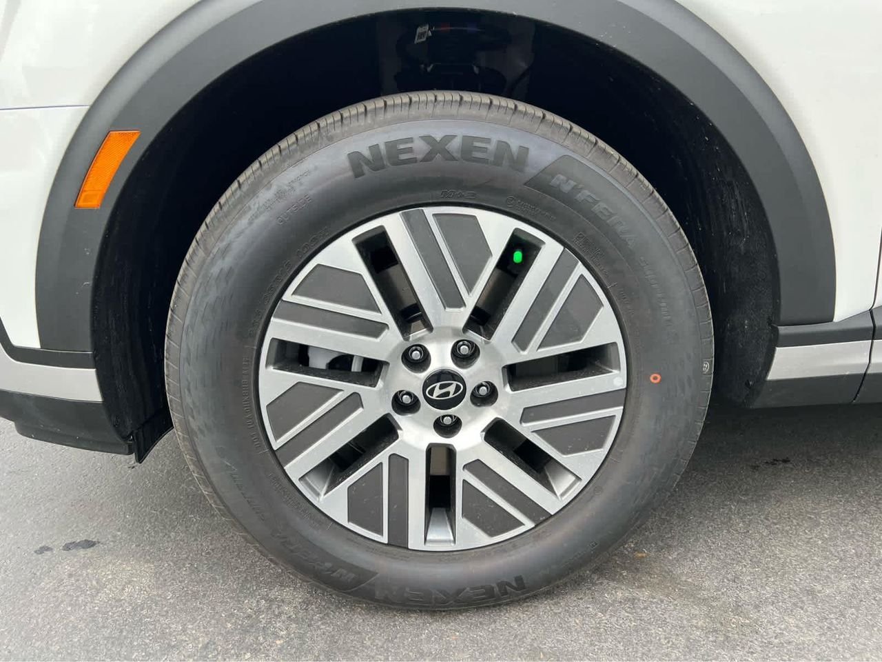 New 2026 Creamy White Pearl Hyundai SEL 7P image 13