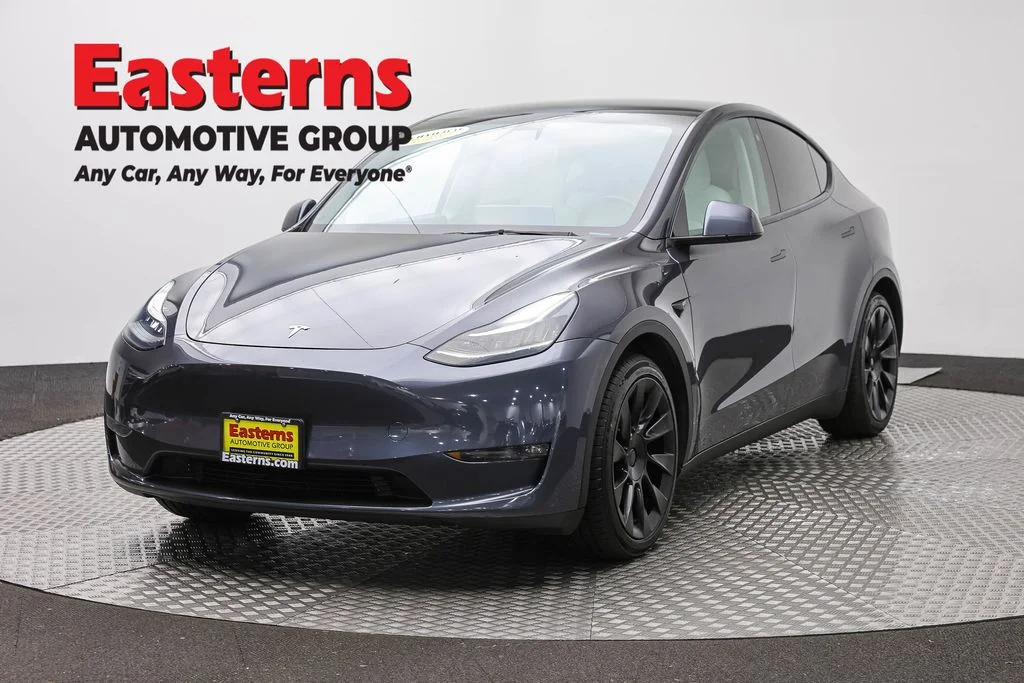 Used 2021 Gray Tesla Long Range image 1