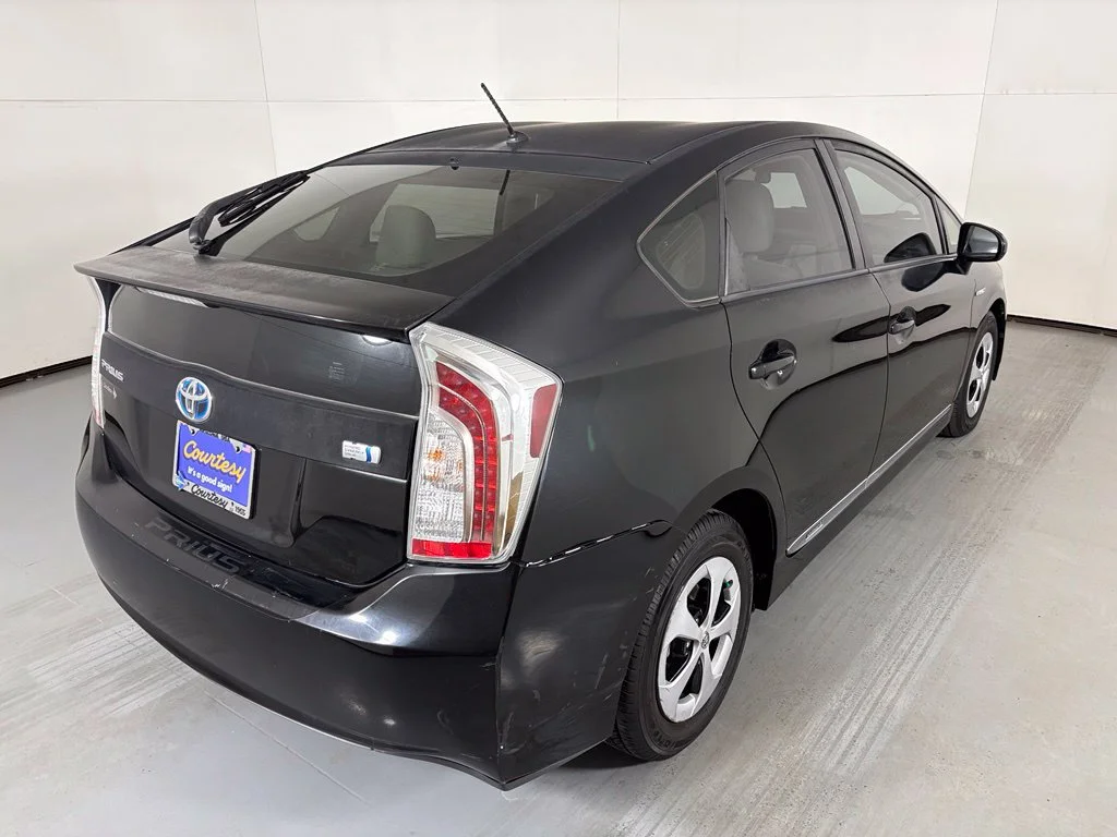 Used 2014 Black Toyota Two image 8
