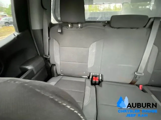 Used 2024 White GMC Pro image 19