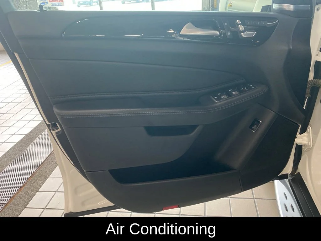 Used 2017 Black Mercedes-Benz GLE 350 image 10