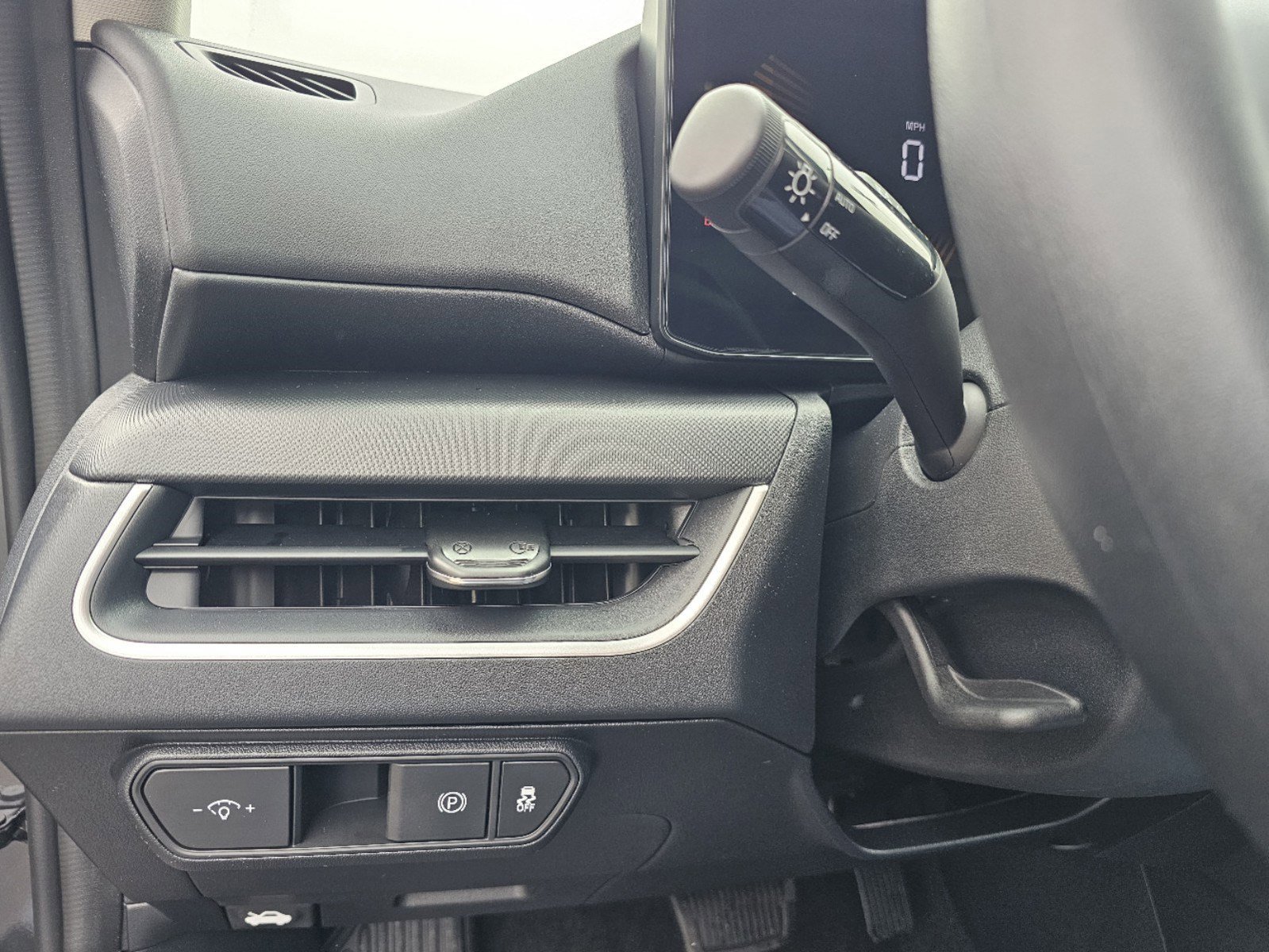 New 2025 Interstellar Gray Kia LXS image 17