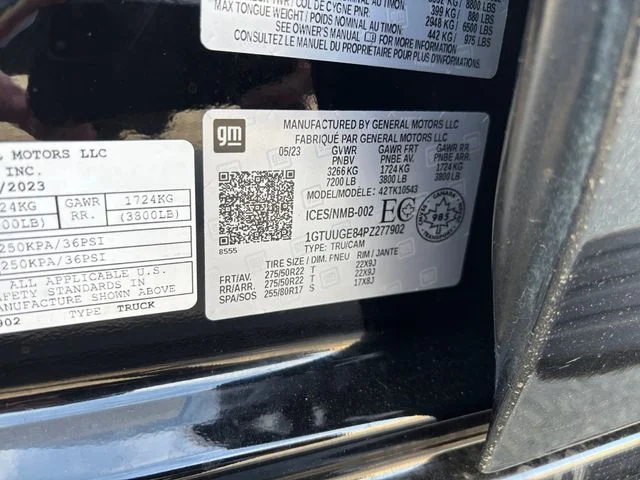Used 2023 Black GMC Denali image 25