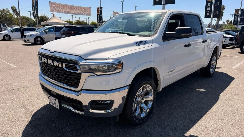Used 2026 White Ram Big Horn/Lone Star image 2