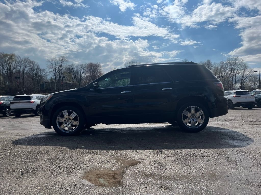 Used 2017 Ebony Twilight Metallic GMC Limited image 19