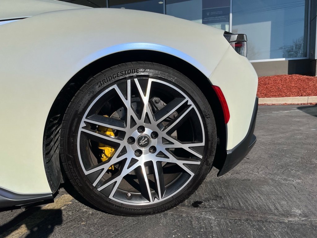 2023 MASERATI MC20 - Image 32