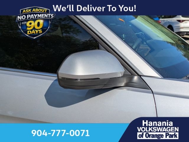 New 2026 Silver Volkswagen 2.0T SE w/Technology image 11