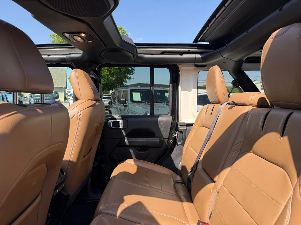 Used 2023 Black Jeep Sahara 4xe image 39