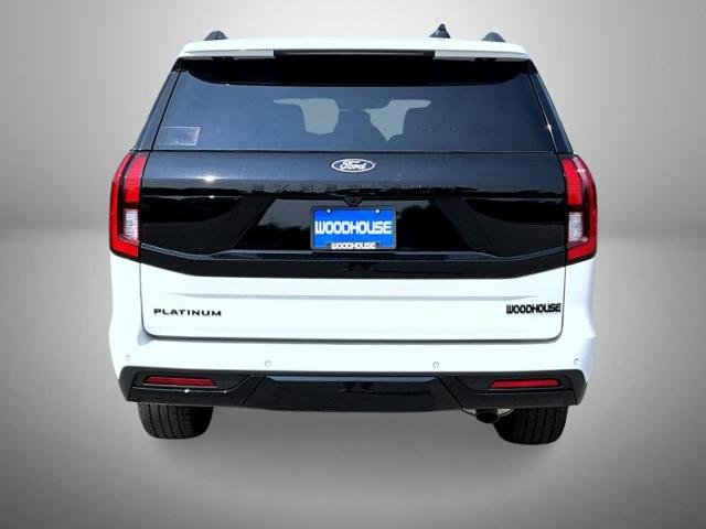 New 2027 Star White Metallic Tri-Coat Ford Platinum image 37