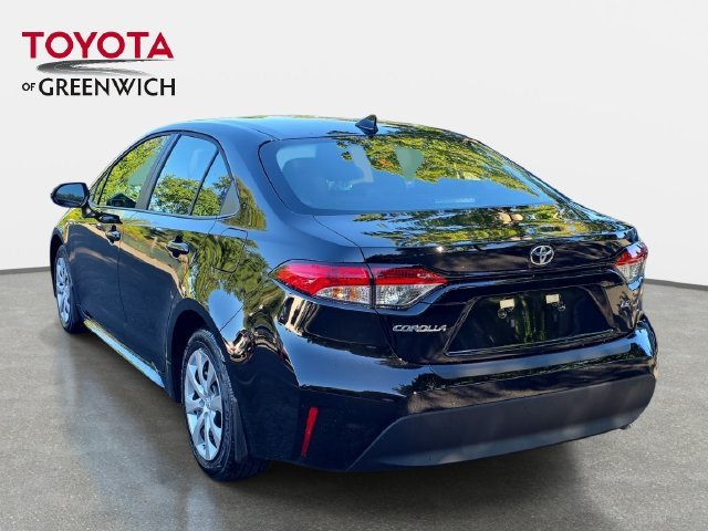 New 2027 Inked Toyota LE image 6