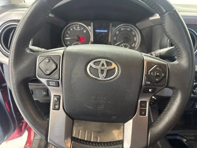 Used 2019 Red Toyota SR5 image 15