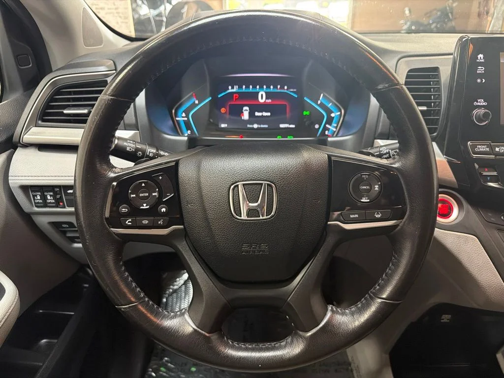 Used 2020 Lunar Silver Metallic Honda EX-L image 20