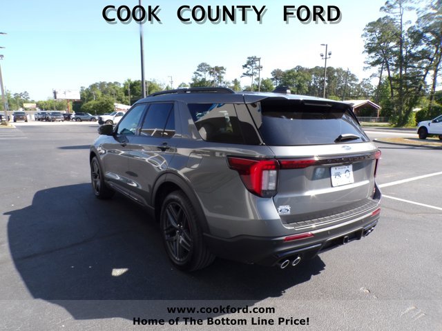 Used 2025 Carbonized Gray Metallic Ford ST image 11