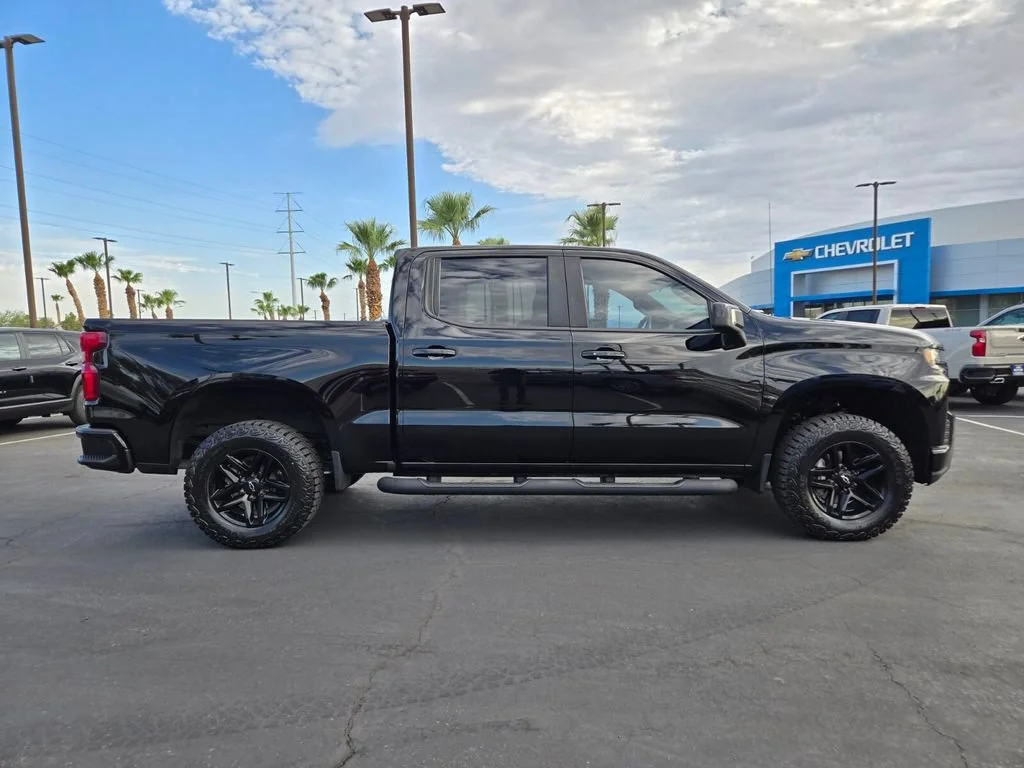 Used 2022 Black Chevrolet LT Trail Boss image 7