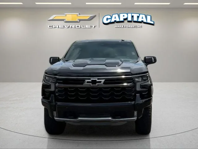 Used 2025 Black Chevrolet ZR2 image 8