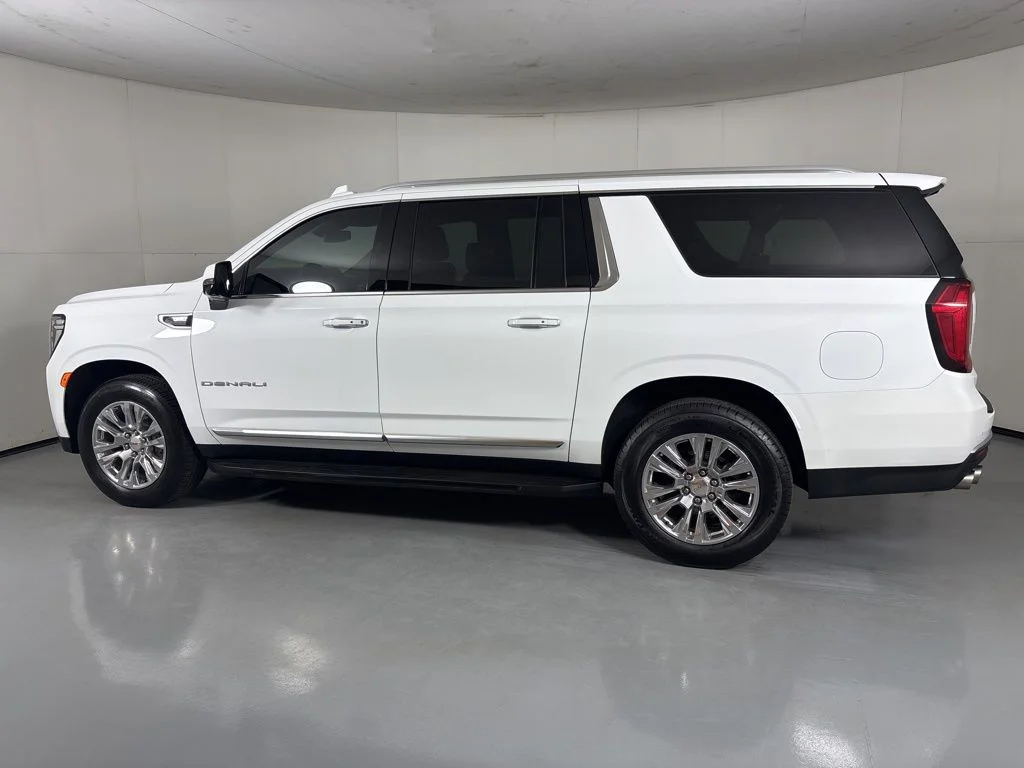 Used 2024 White GMC Denali image 5
