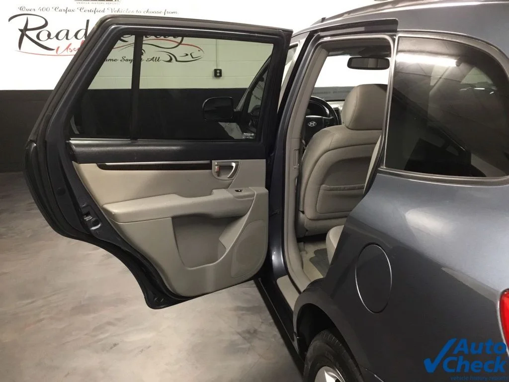 Used 2007 Blue Hyundai  image 24