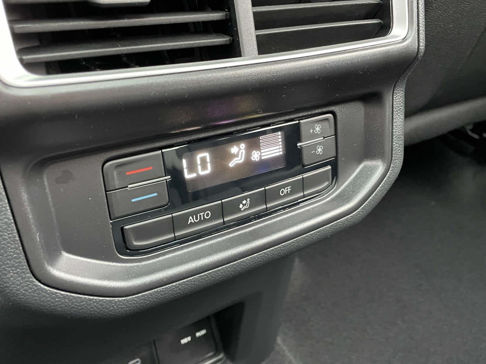 New 2026 Pure Gray Volkswagen 2.0T Peak Edition image 22
