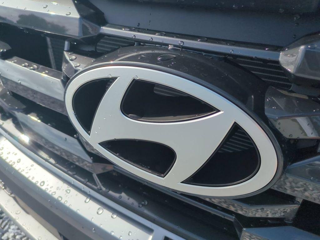 New 2026 Silver Hyundai Blue image 13
