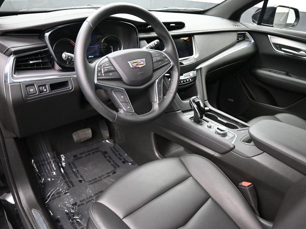 2025 Cadillac XT5 Luxury - Photo 9