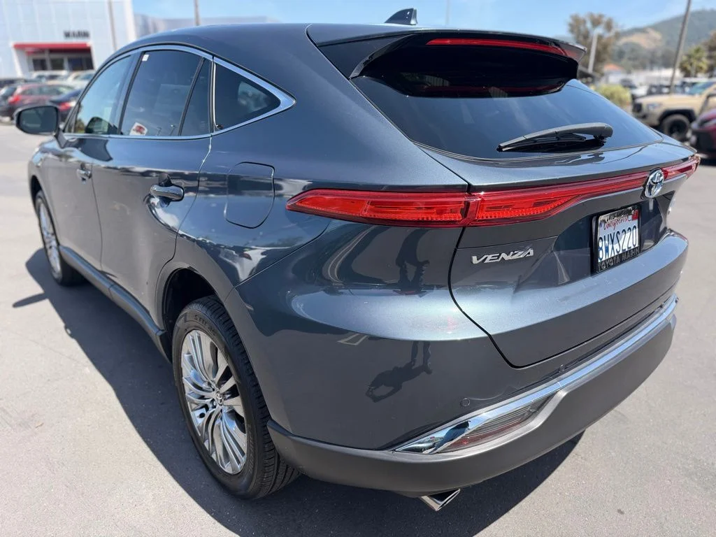 Used 2021 Gray Toyota Limited image 7