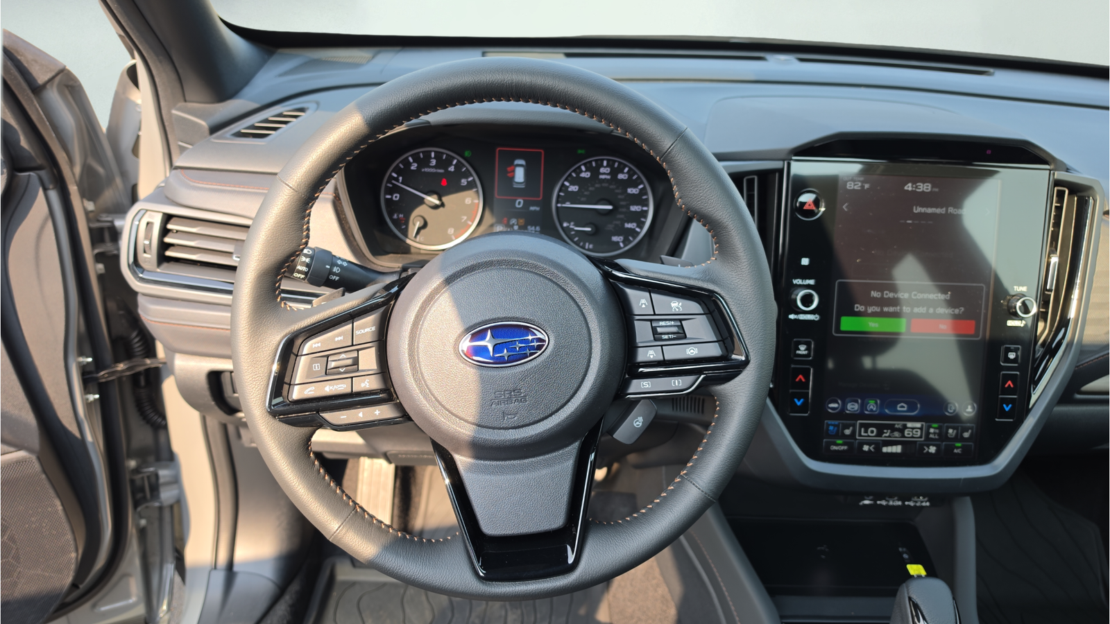 Used 2025 Pearl Subaru Touring image 15