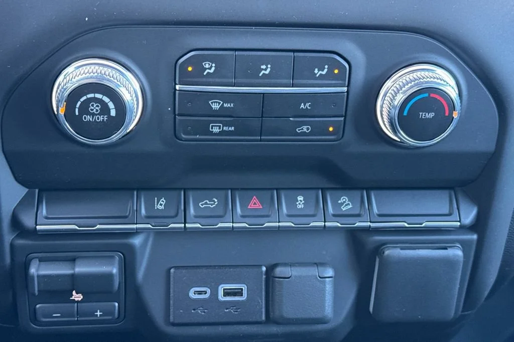 2026 GMC Sierra 2500HD Pro - Photo 16