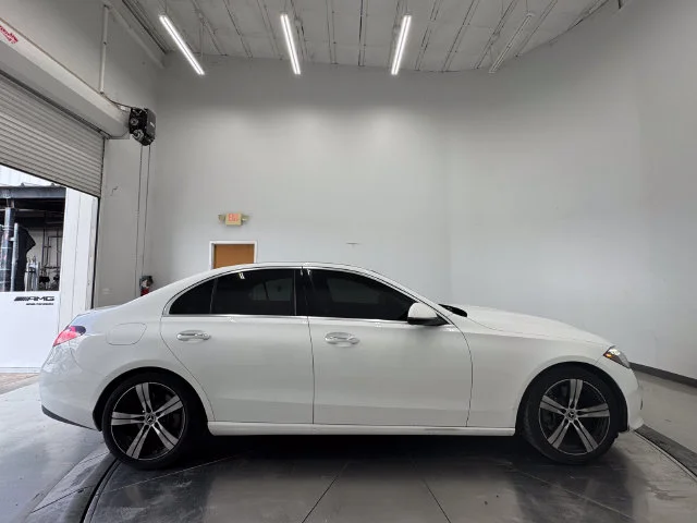 Used 2022 White Mercedes-Benz C 300 image 14
